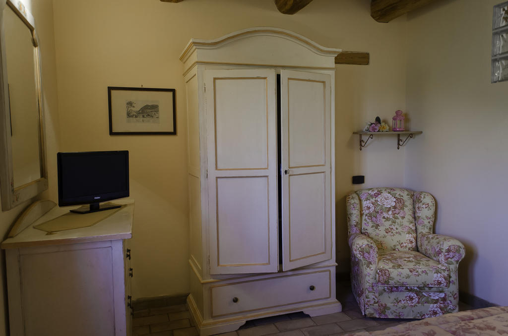 Agriturismo Pompagnano Szoba fotó